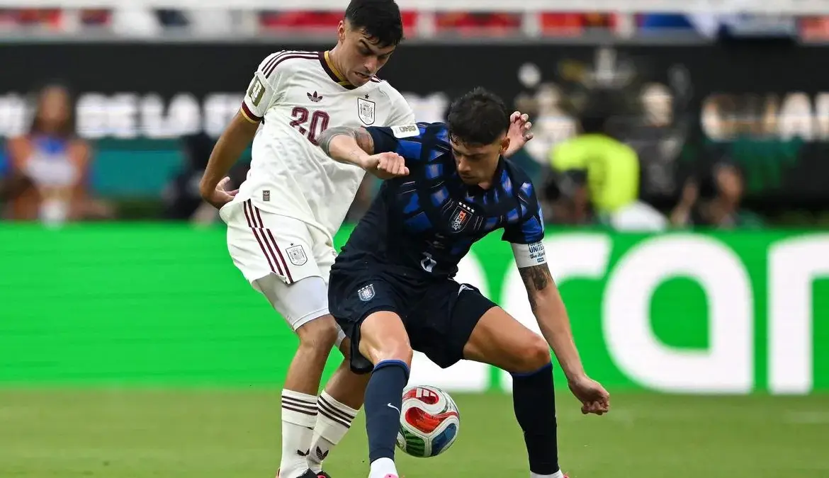 Spain secures top spot in World Cup Group H with 1-0 win over Uruguay
