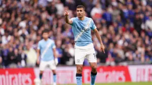 Football gossip: Rodri, Vinicius, Zirkzee, Trafford, Suzuki, Le Guen, Mbaye, Diomande, Vargas, Methalie, Lukic
