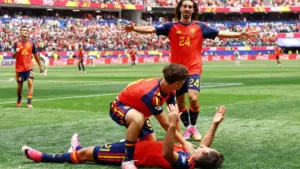 Spain v Austria: World Cup 2026 last 32 – live