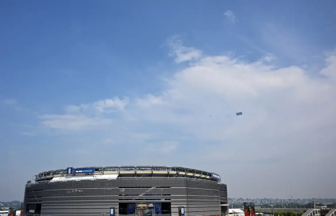 New York faces smoke, travel concerns ahead of World Cup final